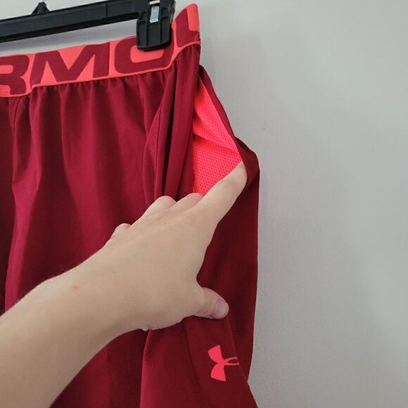 Under Armour Heat Gear Fitted Shorts Red/Pink M - Picture 5 of 9